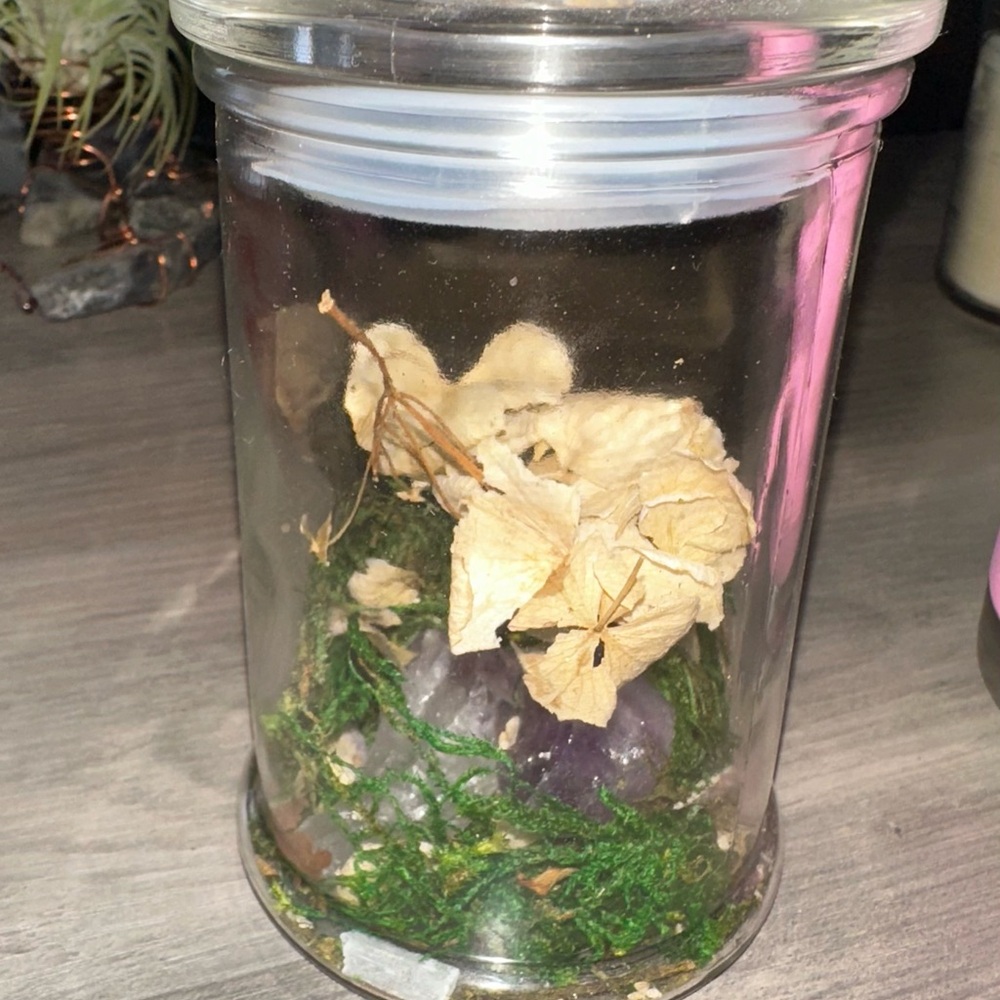 Glass Jar with Dried Wedding Flowers, Green Moss, Two Amethyst Crystal Rocks - Picture 8 of 10